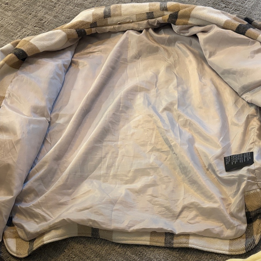 Plaid Button-Up Shacket - Picture 5 of 6